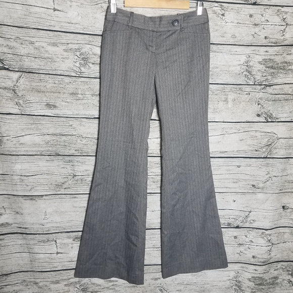 The Limited Gray Dress Pants Size 0.Waist approx: 14.5 inches Inseam approx: